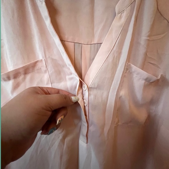 Torrid Blush Pink Sleeveless Pocket Blouse - Picture 3 of 11